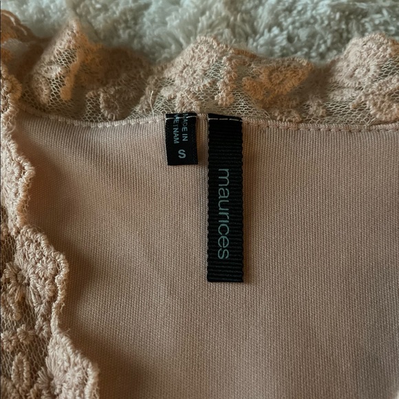 Maurices Blouse Size S - Picture 9 of 10